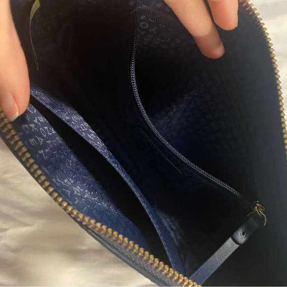 Kate Spade Crossbody Purse - Picture 3 of 6